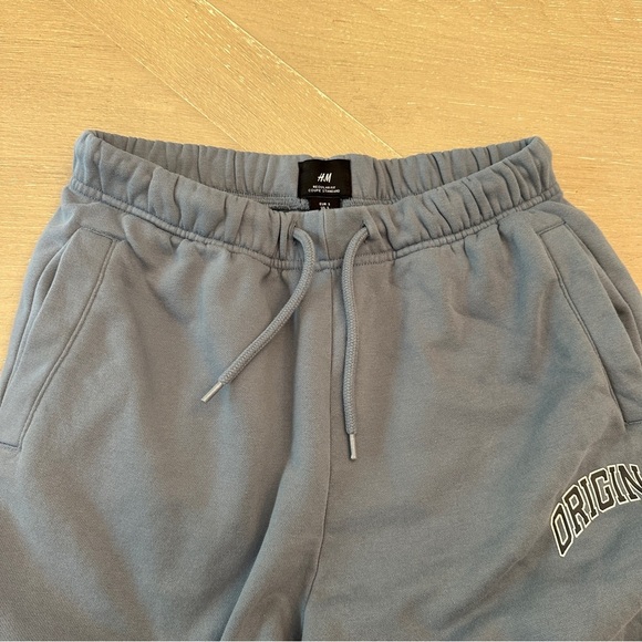 H&M Blue Joggers with Elastic Waistband and Relaxed Fit - Picture 3 of 7